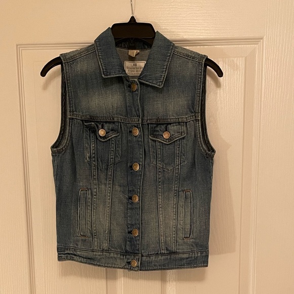 J. CREW Classic Denim Vest Size X-Small - Picture 3 of 12